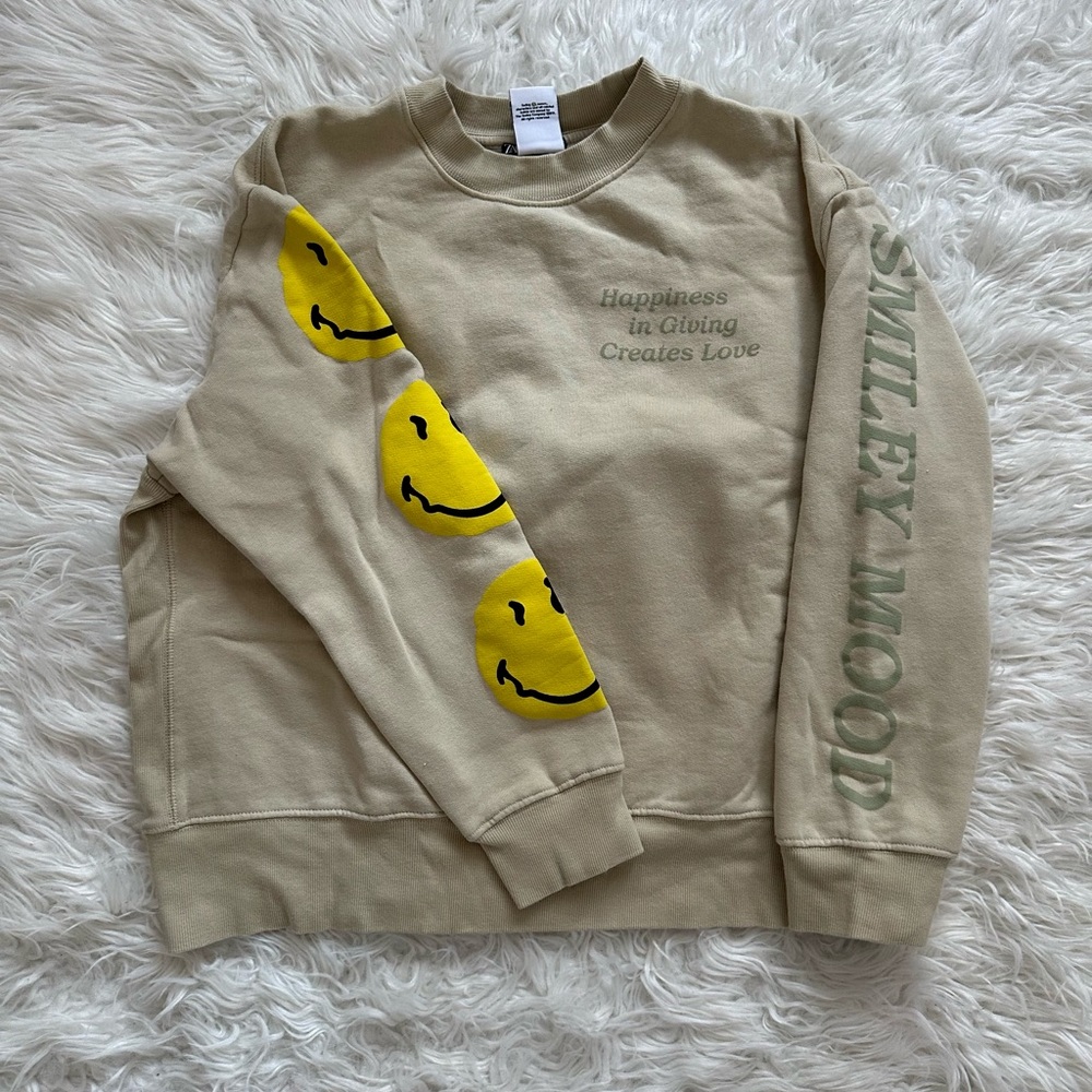Zara happy sweater